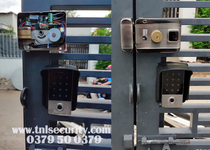 Thuc-hien-lap-dat-khoa-van-tay-cho-cua-sat-tai-Thu-Duc